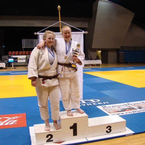 78 kg