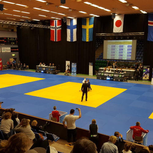 Björn Sigurðar í dómgæslu