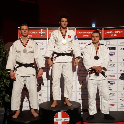 received_2082886285061776